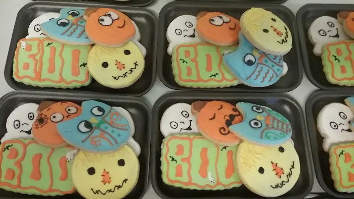 Polly's Pastries Picture 5