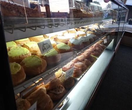 Ideal Bakery