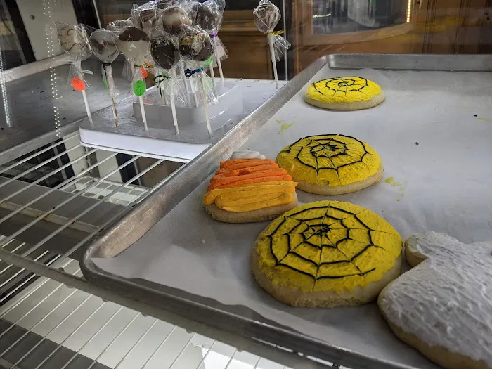 Ideal Bakery Picture 6