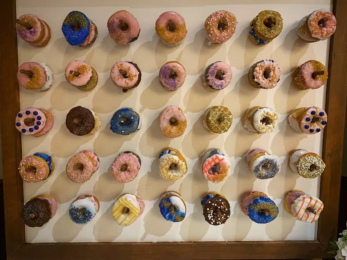 Cafe Donuts Picture 6
