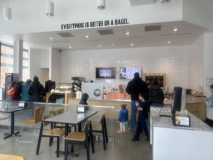 Barry Bagels Imagination Station Toledo Picture 5