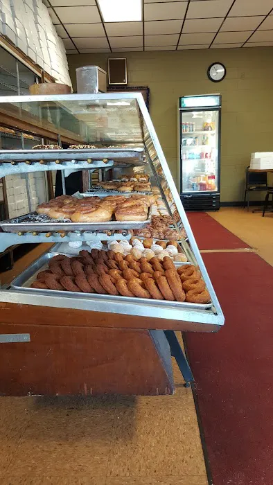 Don's Donut Shoppe Picture 9