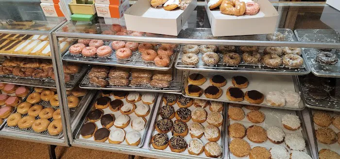 Don's Donut Shoppe Picture 2