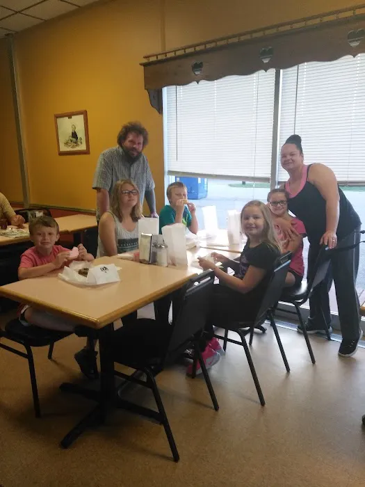 Don's Donut Shoppe Picture 10