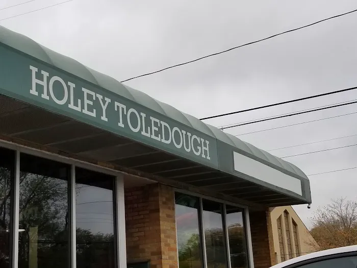 Holey Toledough - Handcrafted Doughnuts Picture 10
