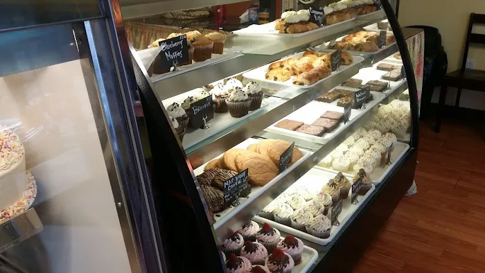 Sarah's Bakery Picture 5