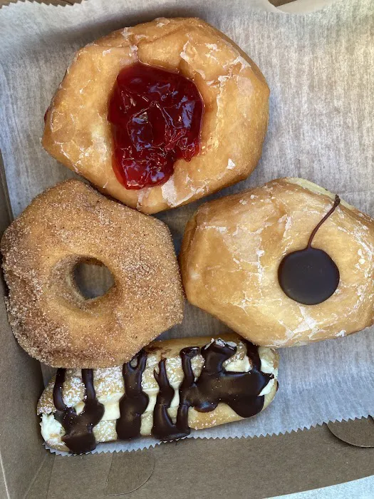 Spring Hill Pastry Picture 4