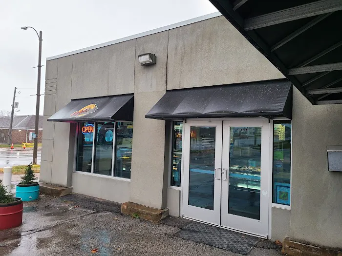 Eddie's Southtown Donuts Picture 9