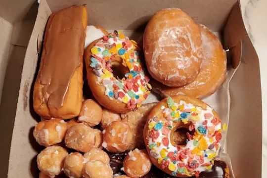 Eddie's Southtown Donuts