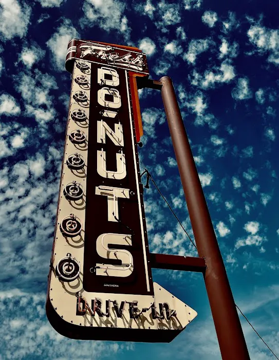 Donut Drive In Picture 4
