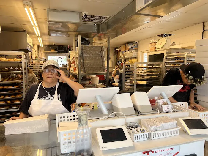 Donut Drive In Picture 8