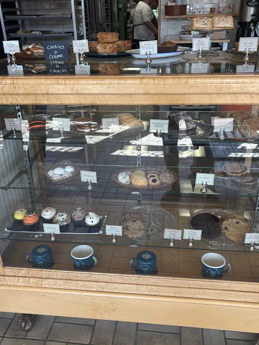 Pint Size Bakery & Coffee Picture 9