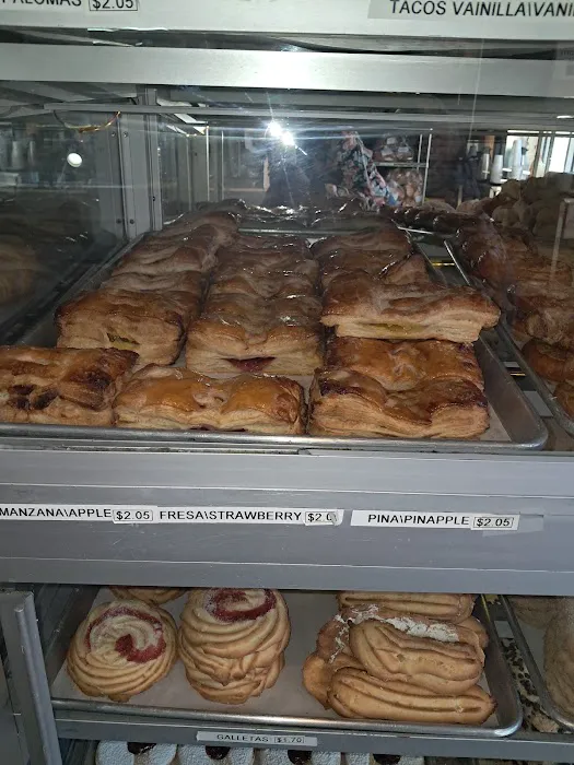 Diana's Bakery Picture 2