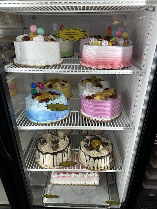 Diana's Bakery Picture 10