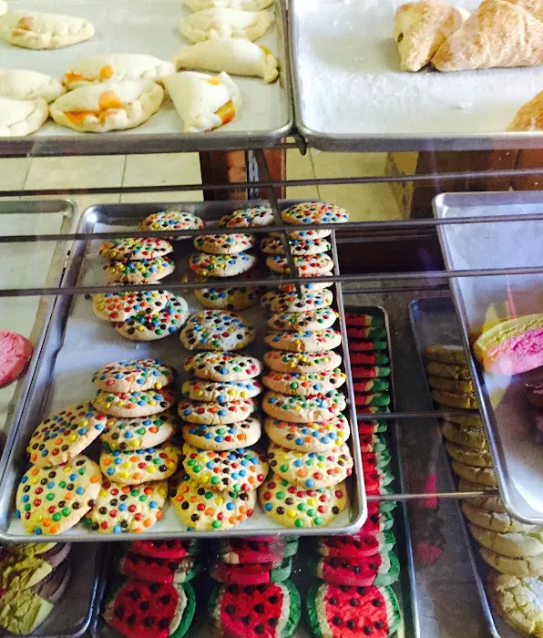El Chico Bakery Inc Picture 3