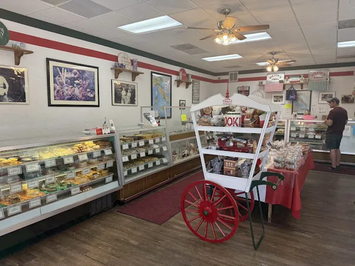 Vitale's Bakery Picture 9