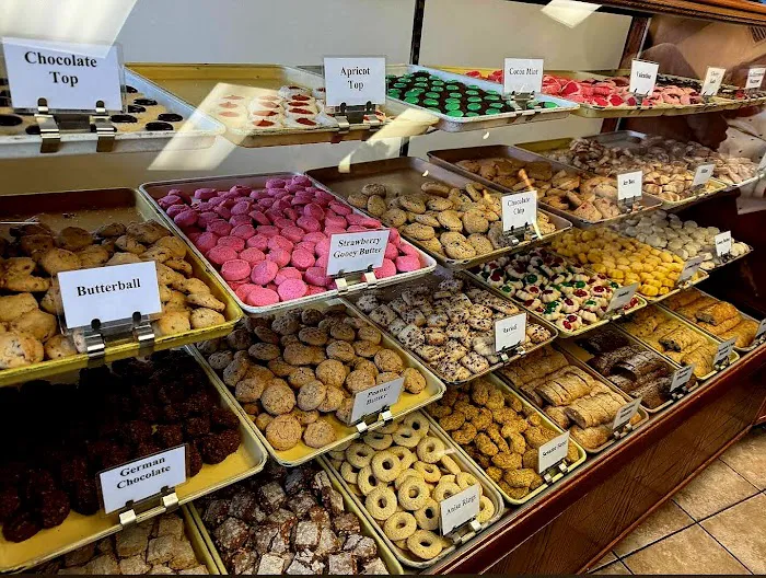 Vitale's Bakery Picture 3