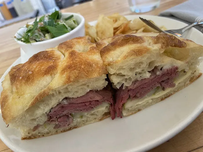 Union Loafers Café and Bread Bakery Picture 2