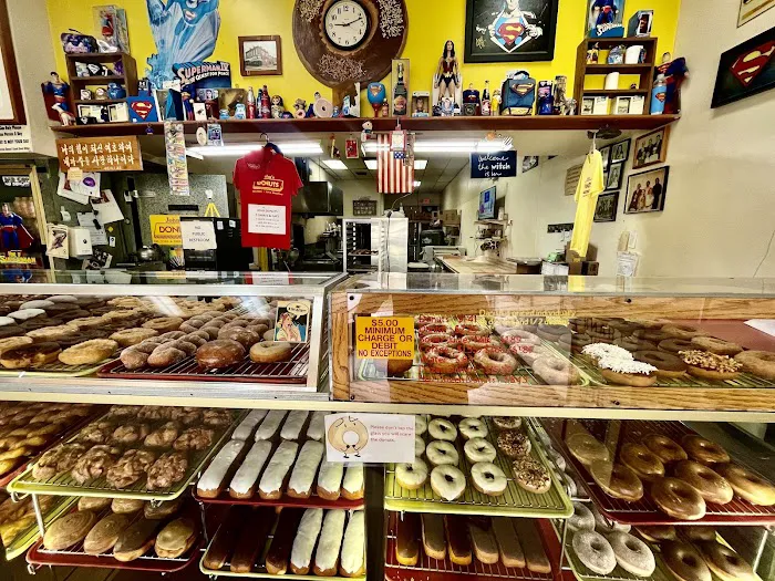 John's Donuts Picture 3