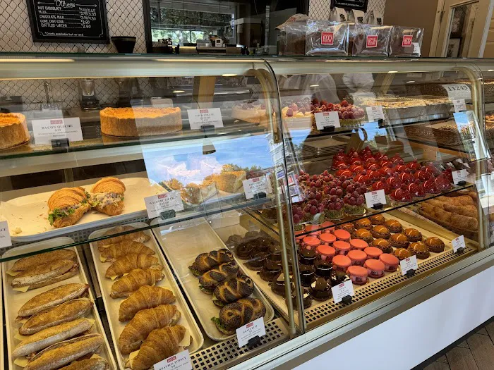 Nathaniel Reid Bakery Picture 3