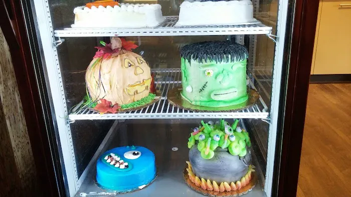 McArthur's Bakery (The Pioneer Cafe) Picture 6
