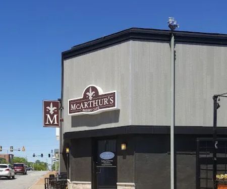 McArthur's Bakery (The Pioneer Cafe)
