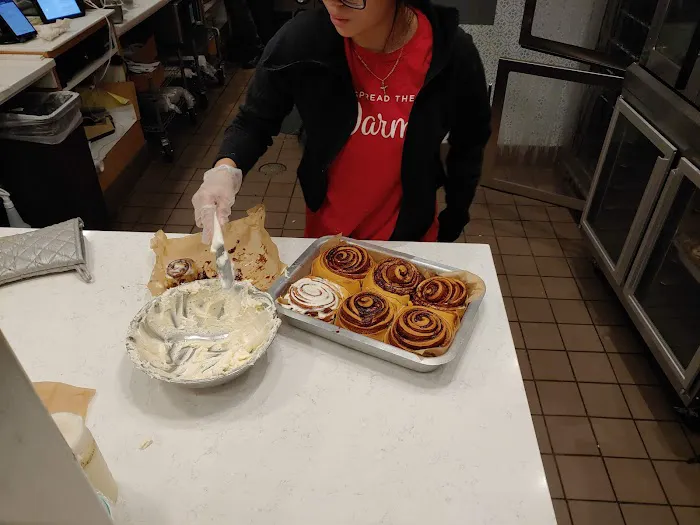 Cinnabon Picture 8
