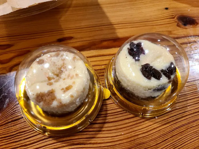Patty's Cheesecakes Picture 3