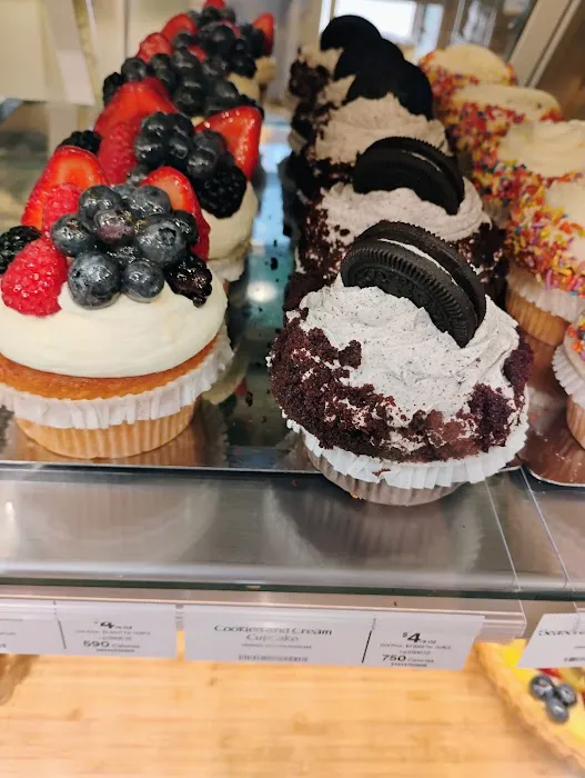 Whole Foods Bakery Picture 2