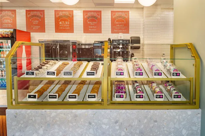 Union Station Cookies and Cupcakes Picture 8