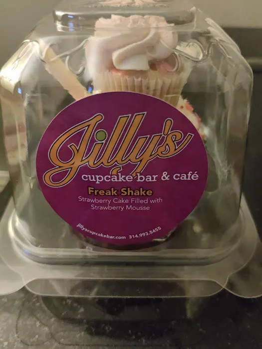 Union Station Cookies and Cupcakes Picture 5
