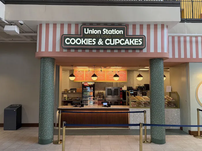 Union Station Cookies and Cupcakes Picture 2