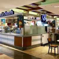 Auntie Anne's ico