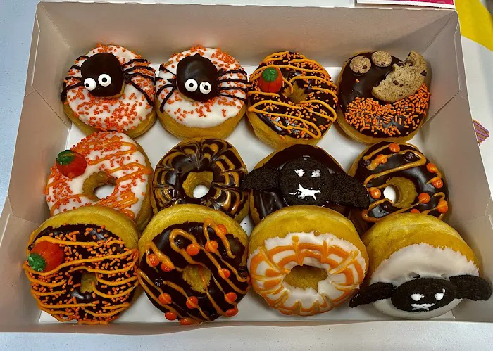 DREW'S DONUT STOP Picture 5