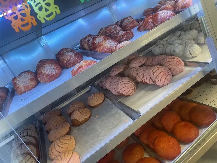 Jovanys bakery Picture 4