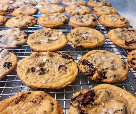 Heather's Cookies and Bars LLC