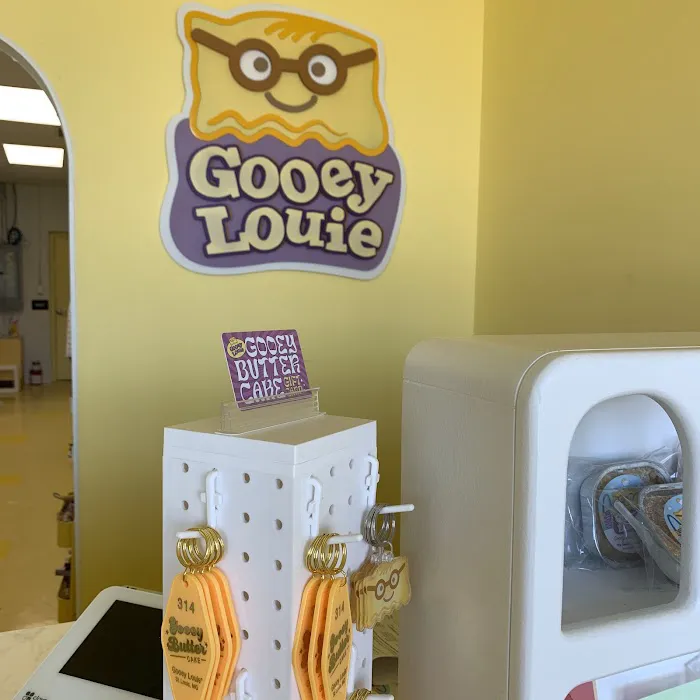 Gooey Louie Gooey Butter Cakes Picture 10