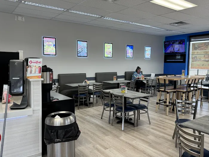Tony’s Donuts & Cafe Picture 3