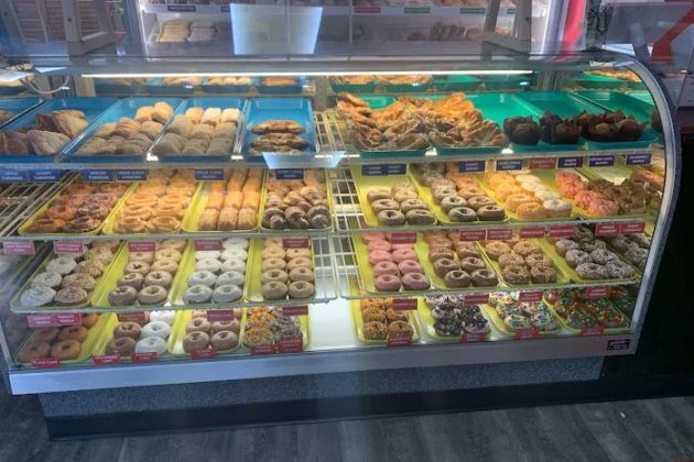 Tony's Donuts & Cafe