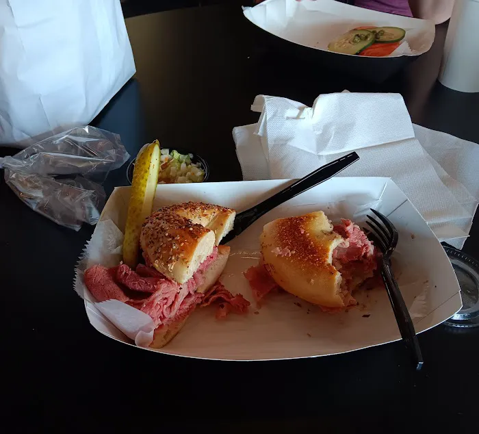 Lefty's Bagels Picture 3