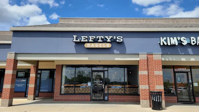 Lefty's Bagels Picture 4