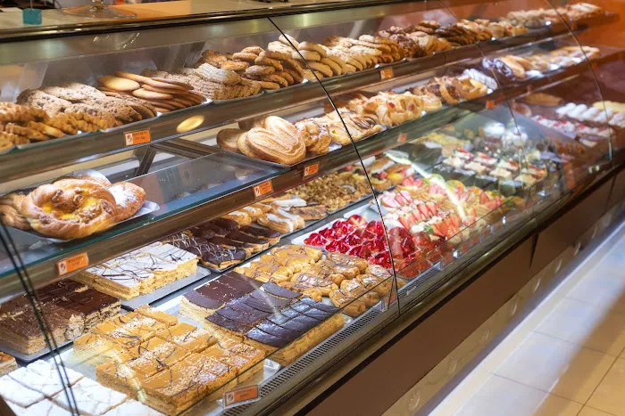 The Trolley Stop Bakery Picture 3