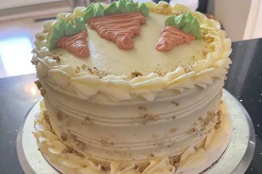 Alleyu2019s Cakes & Pies