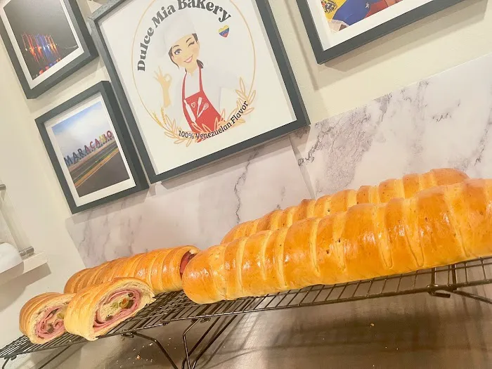 Dulce Mia Bakery Picture 2