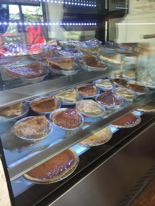 Country Girl's Pie Shop Picture 4