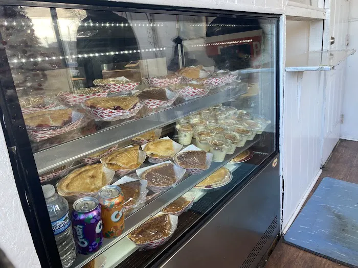 Country Girl's Pie Shop Picture 7