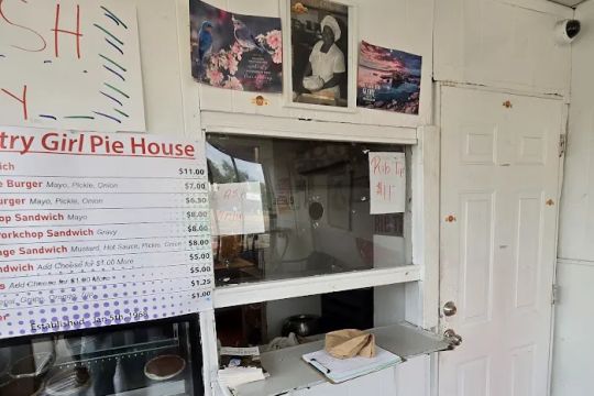 Country Girl's Pie Shop