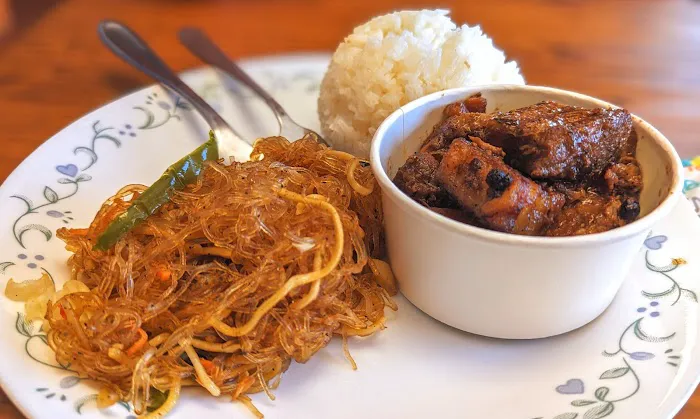 Liz's Filipino Desserts Picture 5
