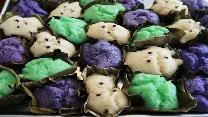 Liz's Filipino Desserts Picture 9