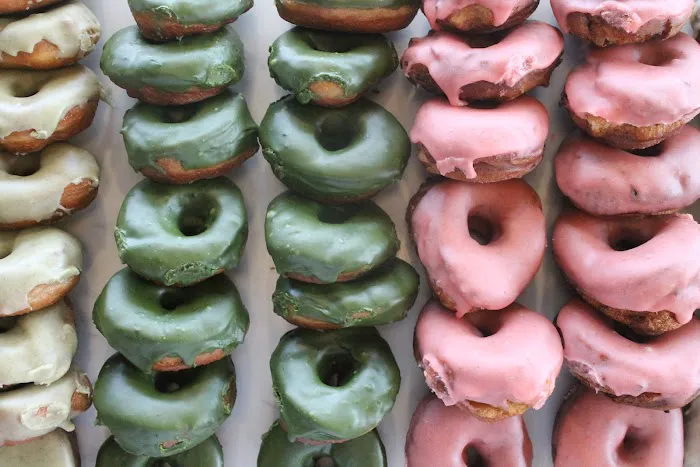 Dough Joe's Artisan Doughnuts, Bagels & Coffee Picture 1